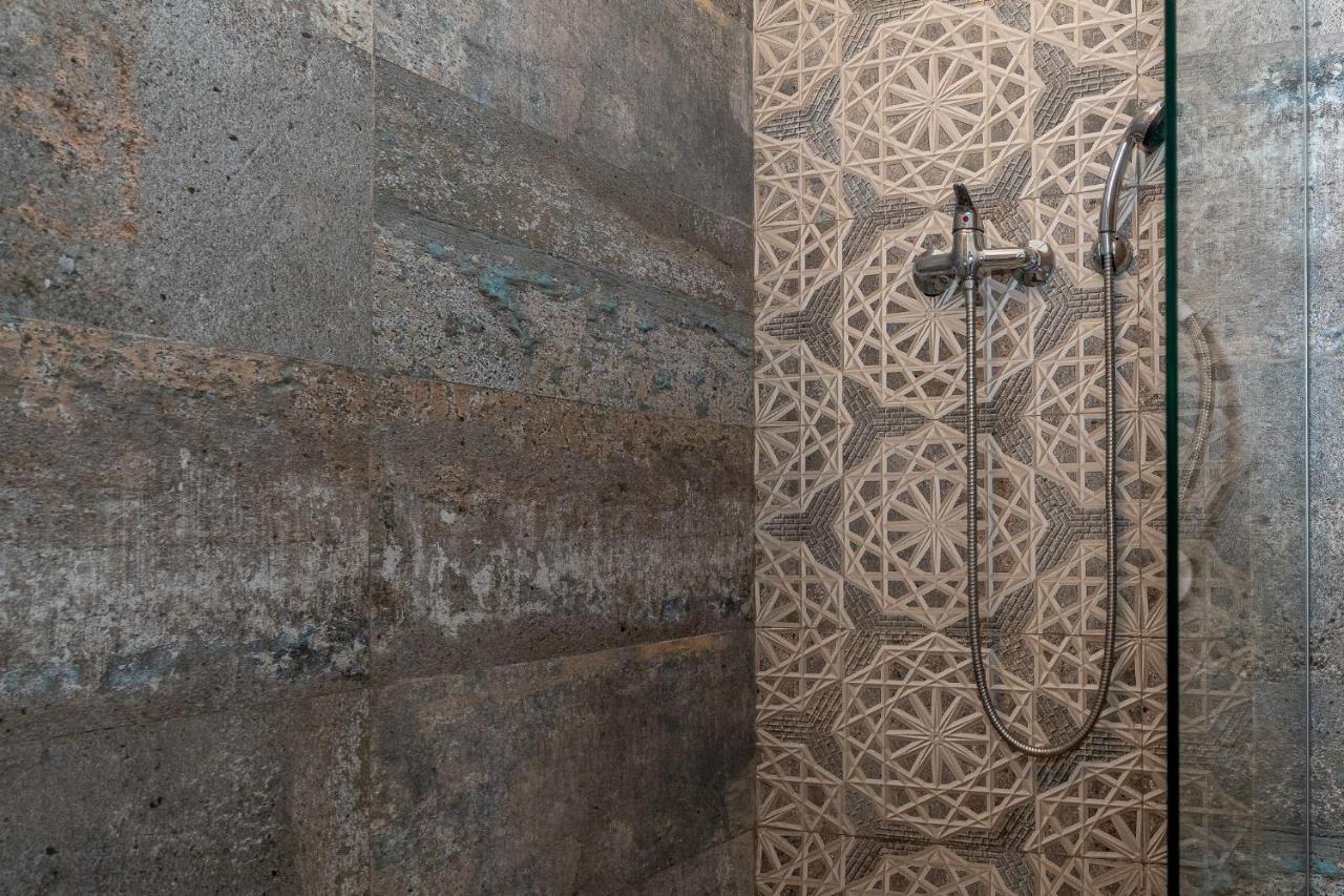 Hotel Irina Venus Bagian luar foto